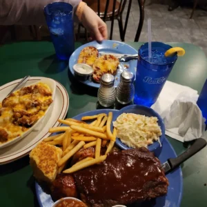 Smothered Salisbury Steak – Park Restaurant Highland Falls